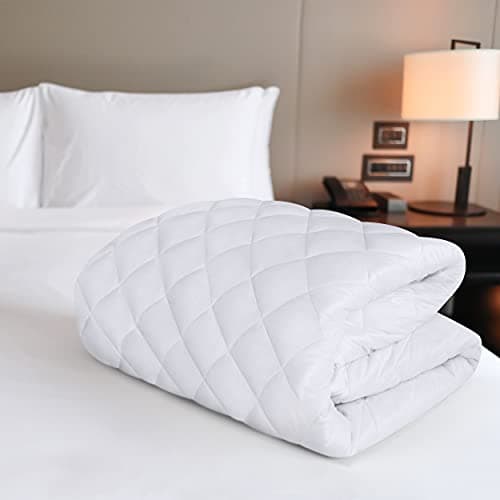Utopia Bedding Quilted Fitted Mattress Pad, King Size, Elastic Fitted Mattress Topper Protector and Cover Stretches up to 16 Inches Deep, Machine Washable (White) - Image 5