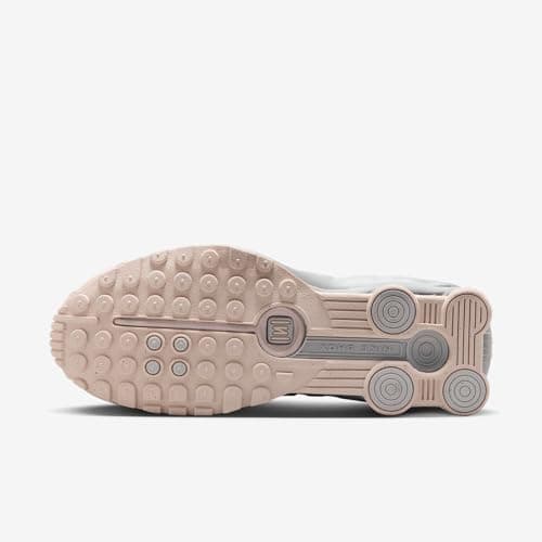 Nike Shox R4 Shoes (AR3565-600, Barely Rose/Metallic Platinum) Size 7 - Image 2