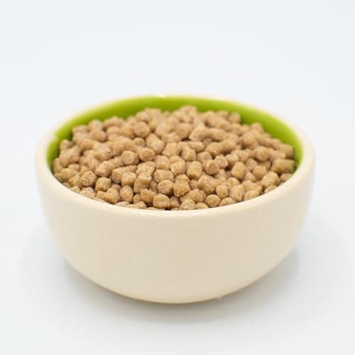 ZuPreem Natural Bird Pellets, Daily Bird Food for Cockatiel, Lovebird, Quaker, Small Conure, Lorikeet, Core Nutrition for Medium Birds, Added Vitamins, Cockatiel Pellets (M, 2.5 lbs) - Image 9