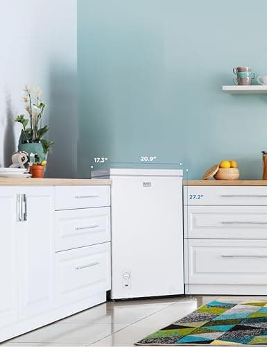BLACK+DECKER 2.0 Cu. Ft. Compact Chest Freezer, Deep Freezer Holds Up To 70 Lbs. of Frozen Food, Removable Storage Basket, Manual Defrost, White - Image 7