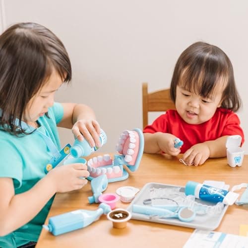 Melissa & Doug Super Smile Dentist Play Set, 25-Piece Dentist Kit with Oversized Teeth, Large Tools & Accessories, Kids Toys for Girls & Boys 3+ - Image 7
