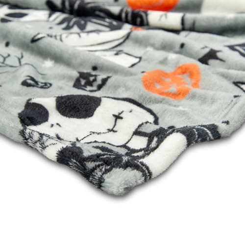 Northwest Nightmare Before Christmas Silk Touch Throw Blanket, 50" x 70", Best Friends - Image 4