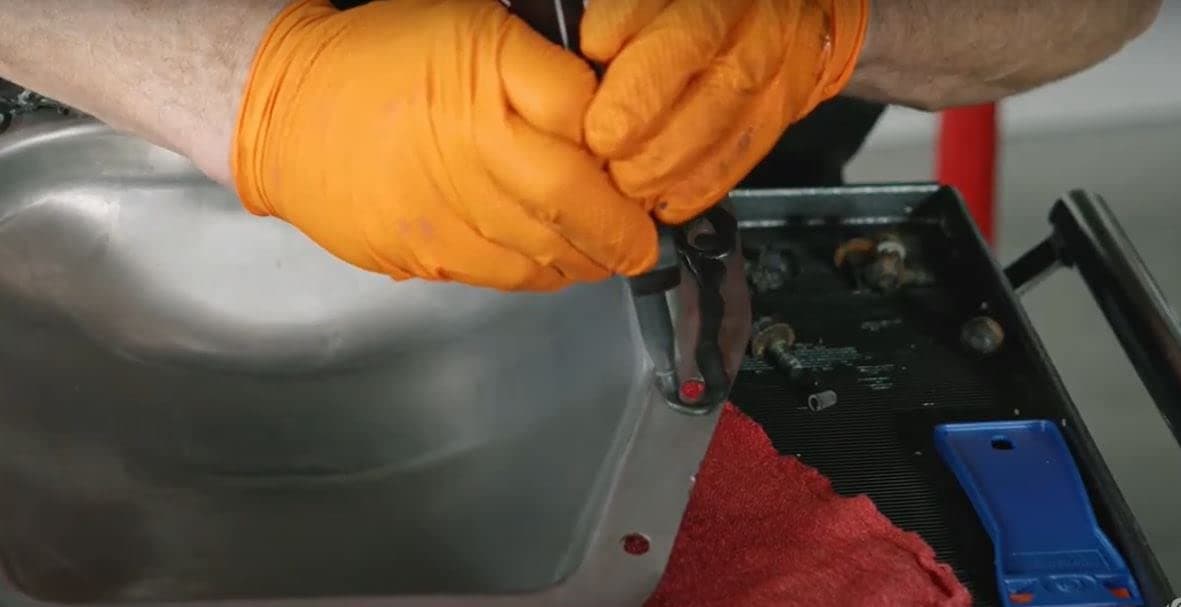 Permatex 82180 Ultra Black Maximum Oil Resistance RTV Silicone Gasket Maker, Sensor Safe And Non-Corrosive, For High Flex And Oil Resistant Applications 3 oz 3 Fl. Oz. Ultra Black - Image 5