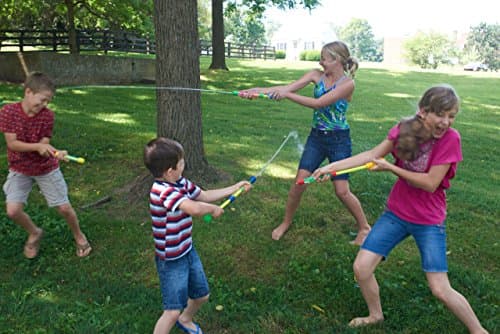 Prextex 4 Pack Water Shooters for Kids - Summer Toy - Swimming Pool Toys - Water Squirter - Water Shooter Toys - Water Blaster - Squirt Guns - Water Gun - Summer Party Favor - Image 3