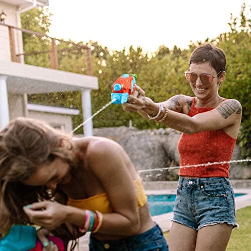 Pack of 4 Plastic Water Blaster Soaker Squirt Guns for Water Fighting Summer Pool Beach Toy for Kids - Image 5