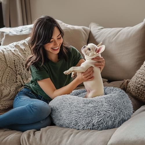 Hoewina Dog & Cat Bed for Indoor Cats, 20in Calming Donut Bed for Puppy and Kitten, Washable Round Fluffy Pet Bed for Small Medium Dogs and Cats (Light Grey) - Image 6