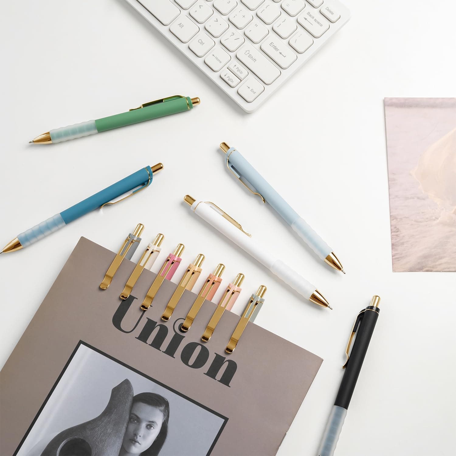 Linbsunne Bolígrafos de Punta Media Negra 1mm con Agarre Súper Suave Bolígrafo para Hombres y Mujeres Bolígrafos Retráctiles (oro-12 pcs) - Image 5