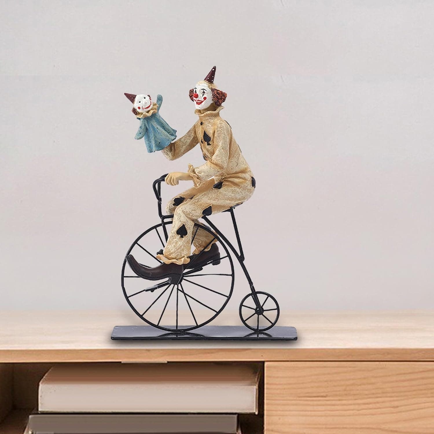 Clown Figurine Clown Statue Sculpture Collection Statuette Desk Ornament for Table Centerpiece Cabinet Dining Room Decor Gift, Style C - Image 5