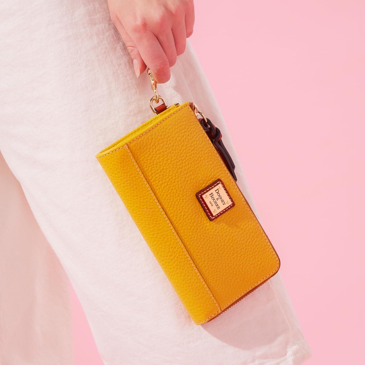 Dooney & Bourke Women's Folded Zip Wristlet in Pebble Grain Leather, with Detachable Wrist Strap Black - Image 6