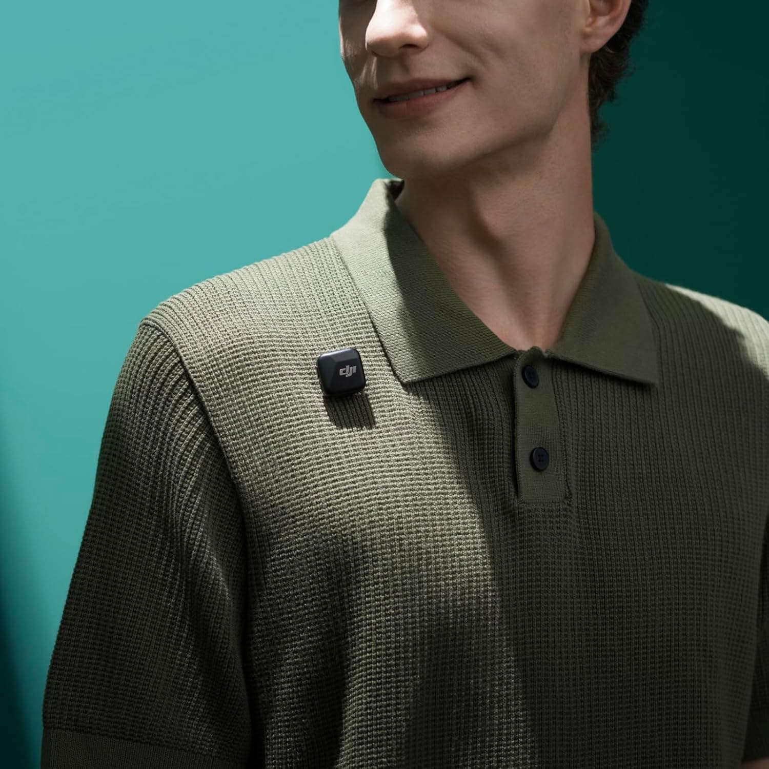 DJI Mic Mini Transmitter (Infinity Black), Ultralight, Wireless Lavalier Microphone for DJI Action 5 Pro/Osmo Pocket 3, Noise Cancelling, Wireless Microphone for Camera/iPhone/Android, Vlog, Streaming Mic Mini Transmitter (Infinity Black) Single - Image 7