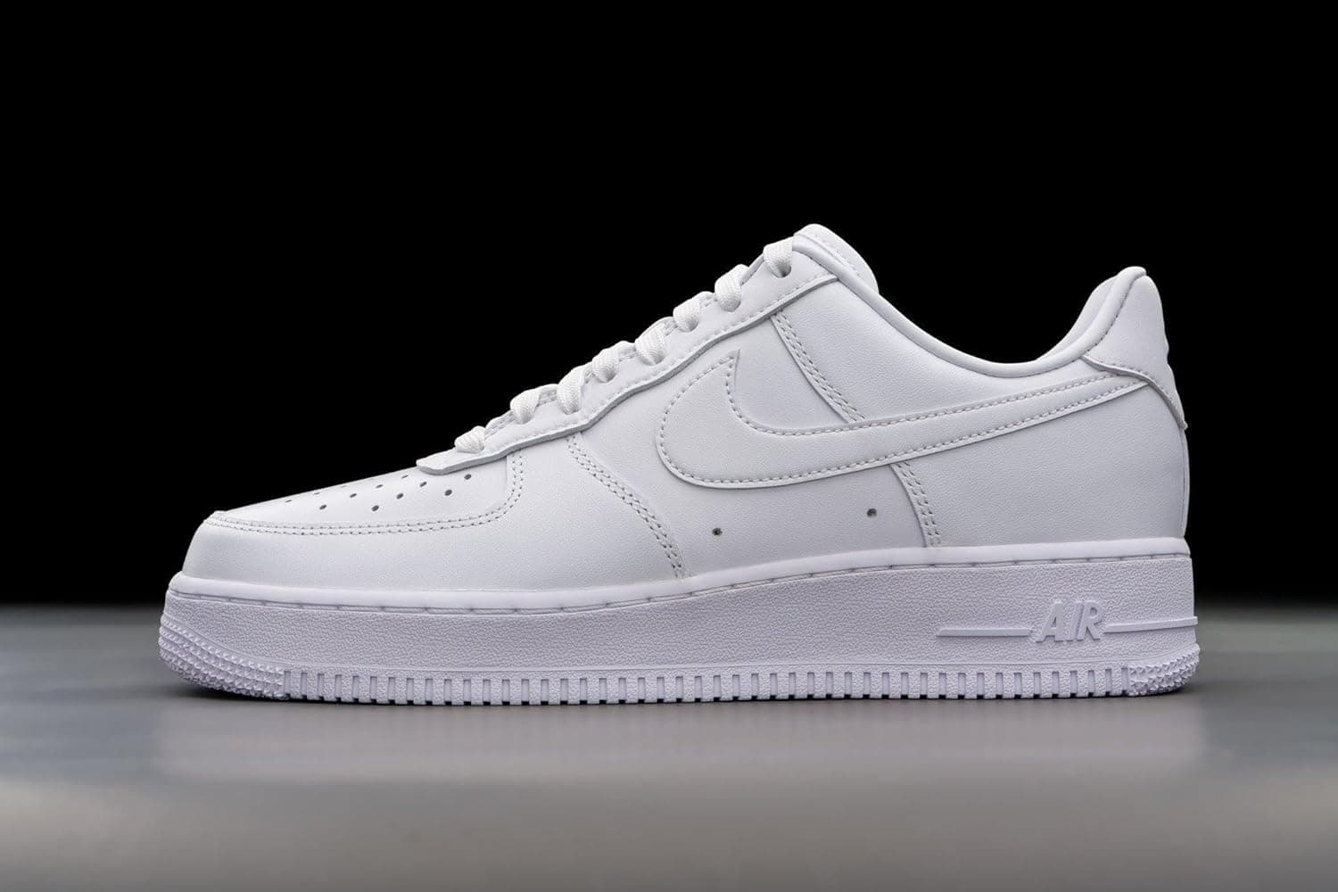 Nike Men's Air Force 1 Low Sneaker 10.5 White/White - Image 5