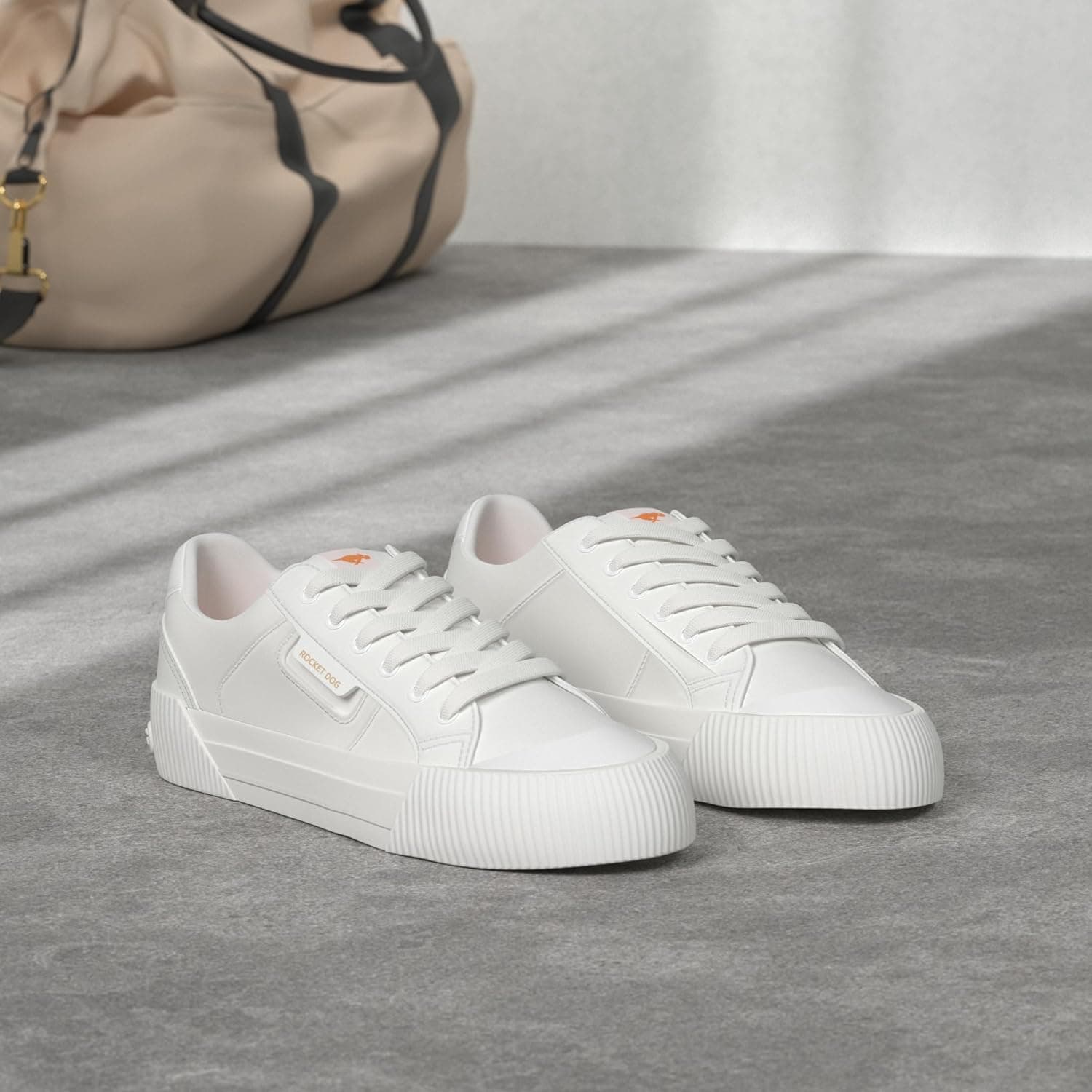 Rocket Dog Women's Cheery Comfort Plush Foam Sneaker 6 Canvas White - Image 3