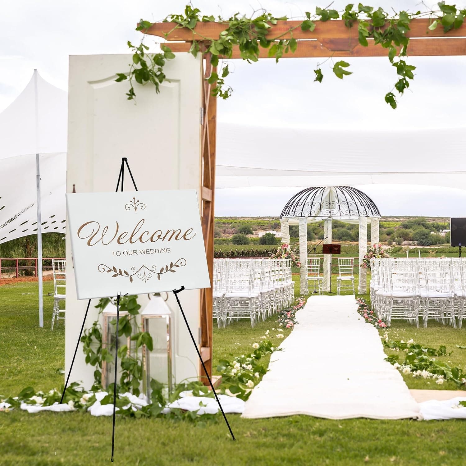 Amazon Basics Easel Display Stand, Instant Floor Poster, Lightweight, Collapsible and Portable with Tripod Base, Black Steel (supports 5 pounds) - Image 7