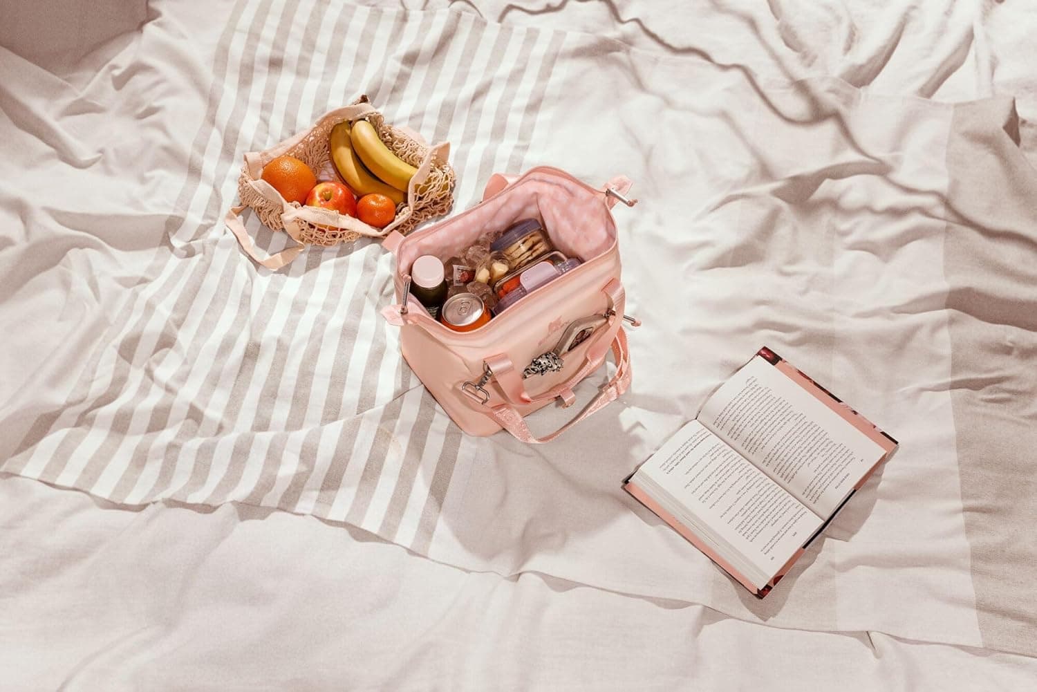 Stanley All Day Julienne Soft Cooler Bag and Lunch Box | Insulated Travel Bag with Zipper | BPA-Free Mist Mini - Image 9