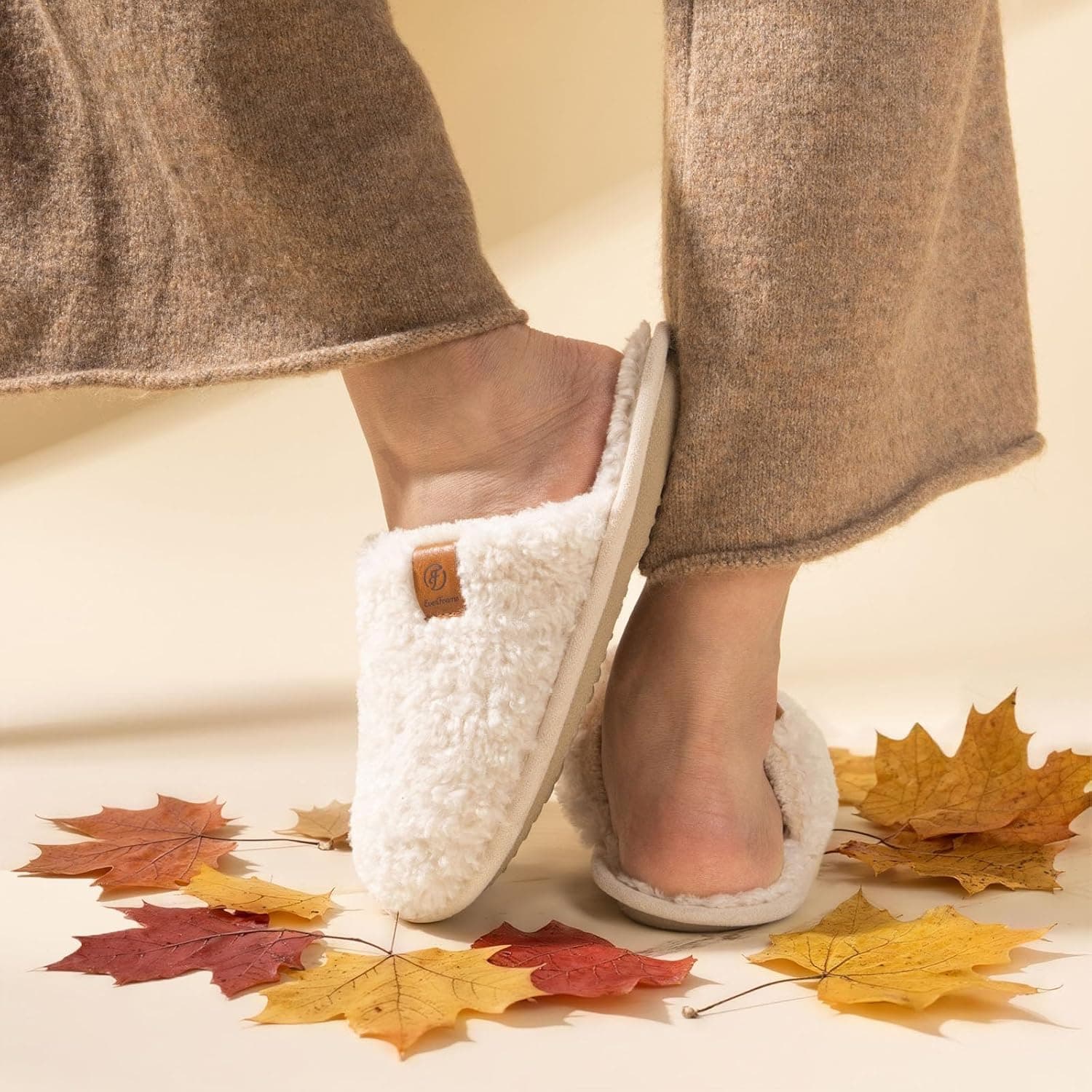 EverFoams Women's Fuzzy Slip-on Slippers Warm Cozy Soft Lightweight Memory Foam Indoor House Shoes 7-8 Cream White - Image 8