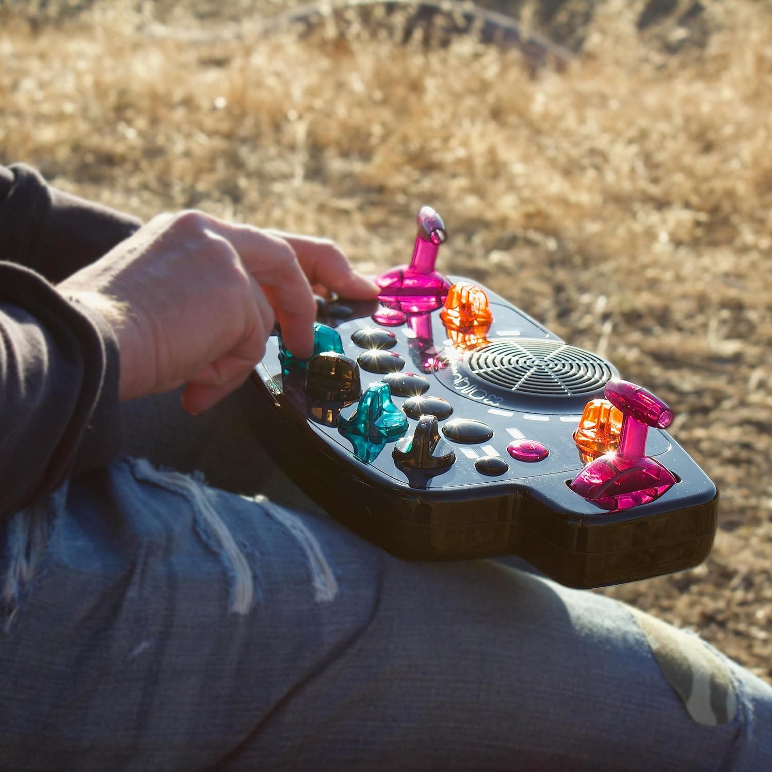 After Dark Synthesizer - Start Your Musical Journey with This Advanced Electronic Music Device - Image 4