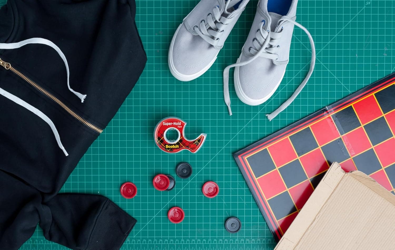 Scotch Super-Hold Tape, 2 Rolls, Transparent Finish, 50% More Adhesive, Trusted Favorite, 3/4 x 600 Inches, Dispensered (198DM-2) - Image 3