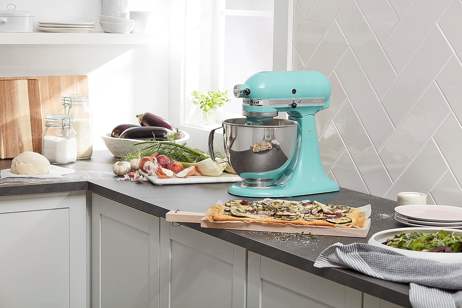 KitchenAid Artisan Series 5 Quart Tilt Head Stand Mixer with Pouring Shield KSM150PS, Aqua Sky - Image 7