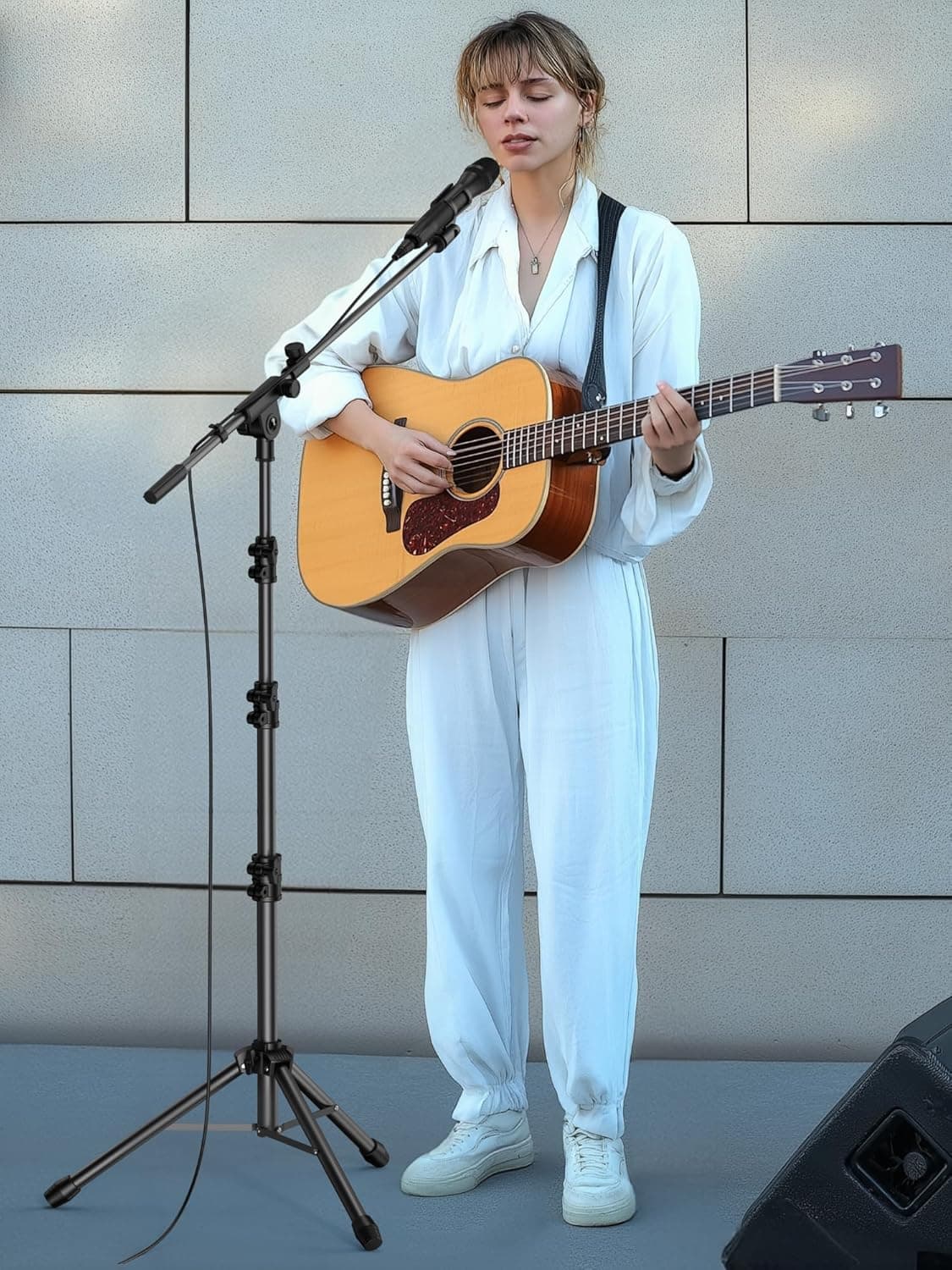 InnoGear Microphone Stand, Tripod Boom Arm Floor Mic Stand Height Adjustable Heavy Duty with Carrying Bag 2 Mic Clips 3/8" to 5/8" Adapter for Singing Podcast for Blue Yeti Shure SM58 SM48 Samson Q2U 1 - Image 8