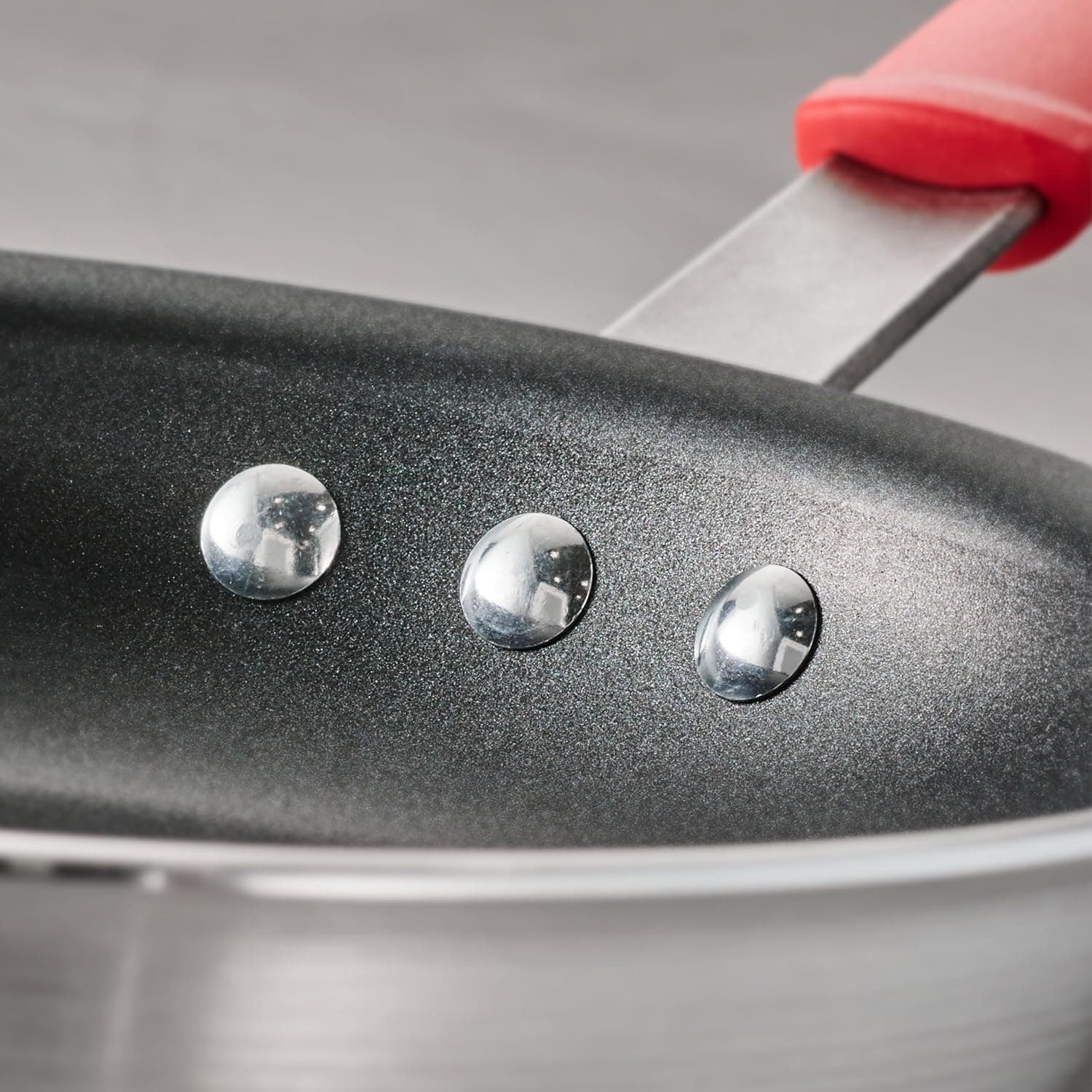 Tramontina Professional 10-Inch Non Stick Frying Pan, Heavy-Gauge Aluminum Skillet with Reinforced Nonstick Coating, Red Handle, Dishwasher and Oven Safe Nonstick (Red handle) 10 Inch - Image 11