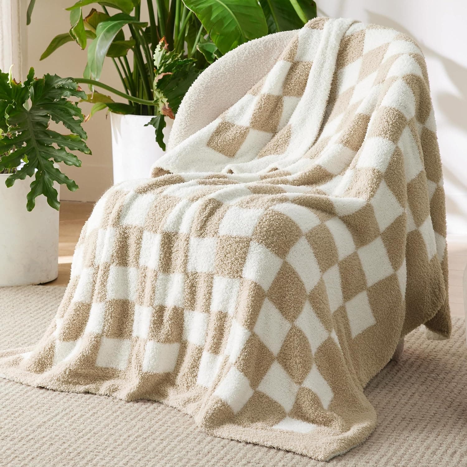 Bedsure Throw Blanket for Couch Bed Sofa - Super Soft, Beige, Checkered Throw Blanket, GentleSoft, Fluffy, Cozy, Santa Gifts for Women, 50x60 Inches 01 - Checkered Beige Throw (50" x 60") - Image 4