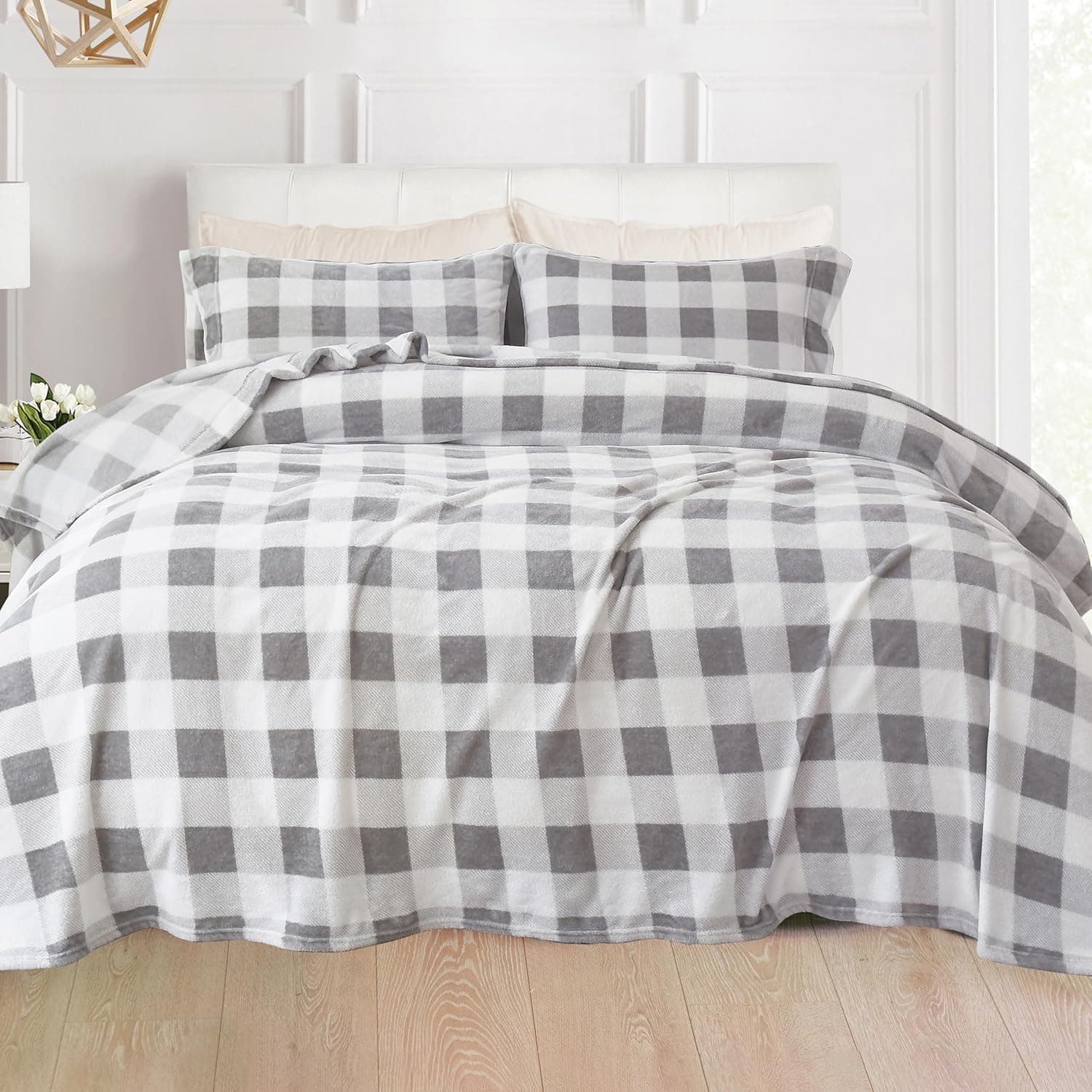 Elegant Comfort Luxuriously Soft 4-Piece Velvet Plush Flannel Sheet Set - Premium Quality - Cozy Warm, Anti-Static, Non Pilling Fuzzy Velvet Flannel Fleece Deep Pocket Sheet Set - Full, Buffalo Gray Buffalo Gray Full - Image 3