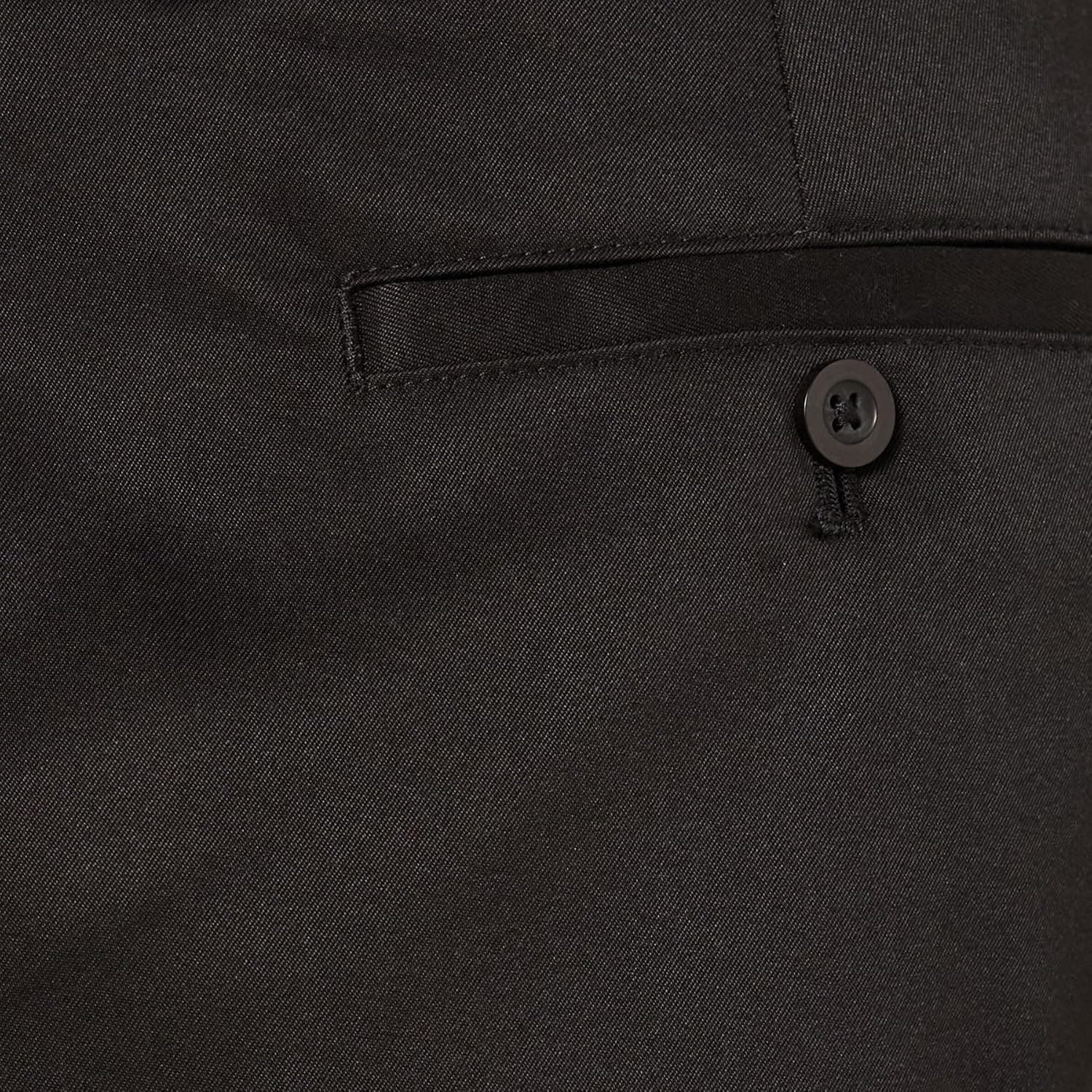 Amazon Essentials Men's Classic-Fit Stretch Golf Shorts (Available in Big & Tall) Recycled Polyester Blend Black 32 - Image 7