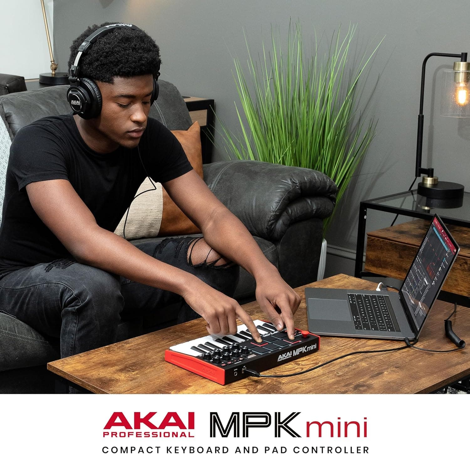 Akai Professional MPK Mini MK3 25 Key USB MIDI Keyboard Controller With 8 Backlit Drum Pads, 8 Knobs, Music Production Software and Native Instruments Sound Package (NKS Integration) Standard MPK Mini Only - Image 12