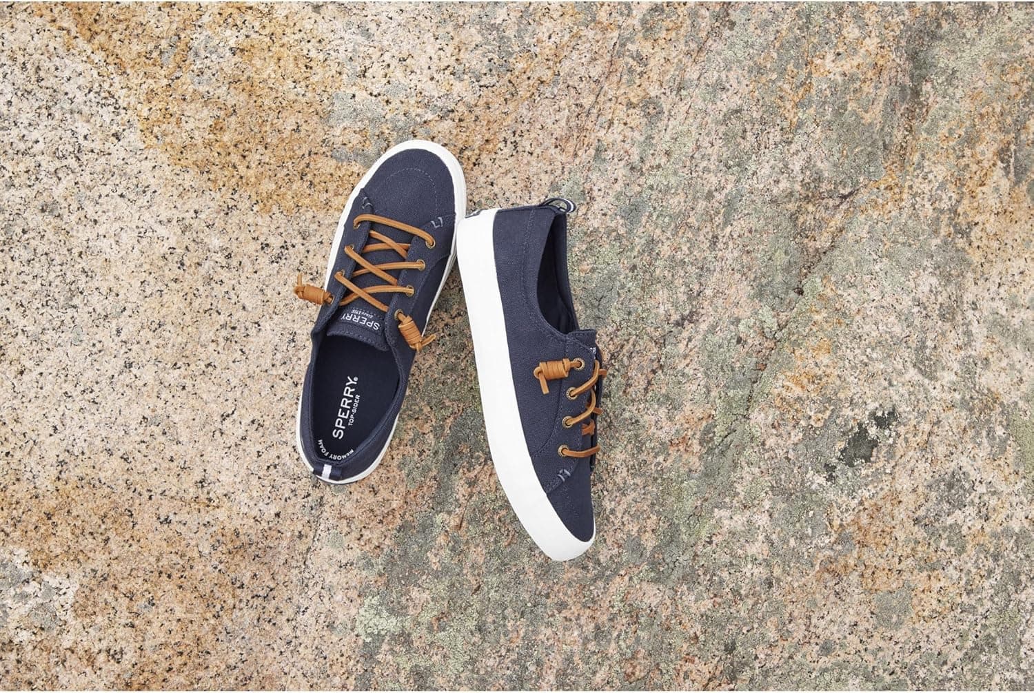 Sperry Women's Crest Vibe Core Sneaker 8 Linen Navy - Image 3