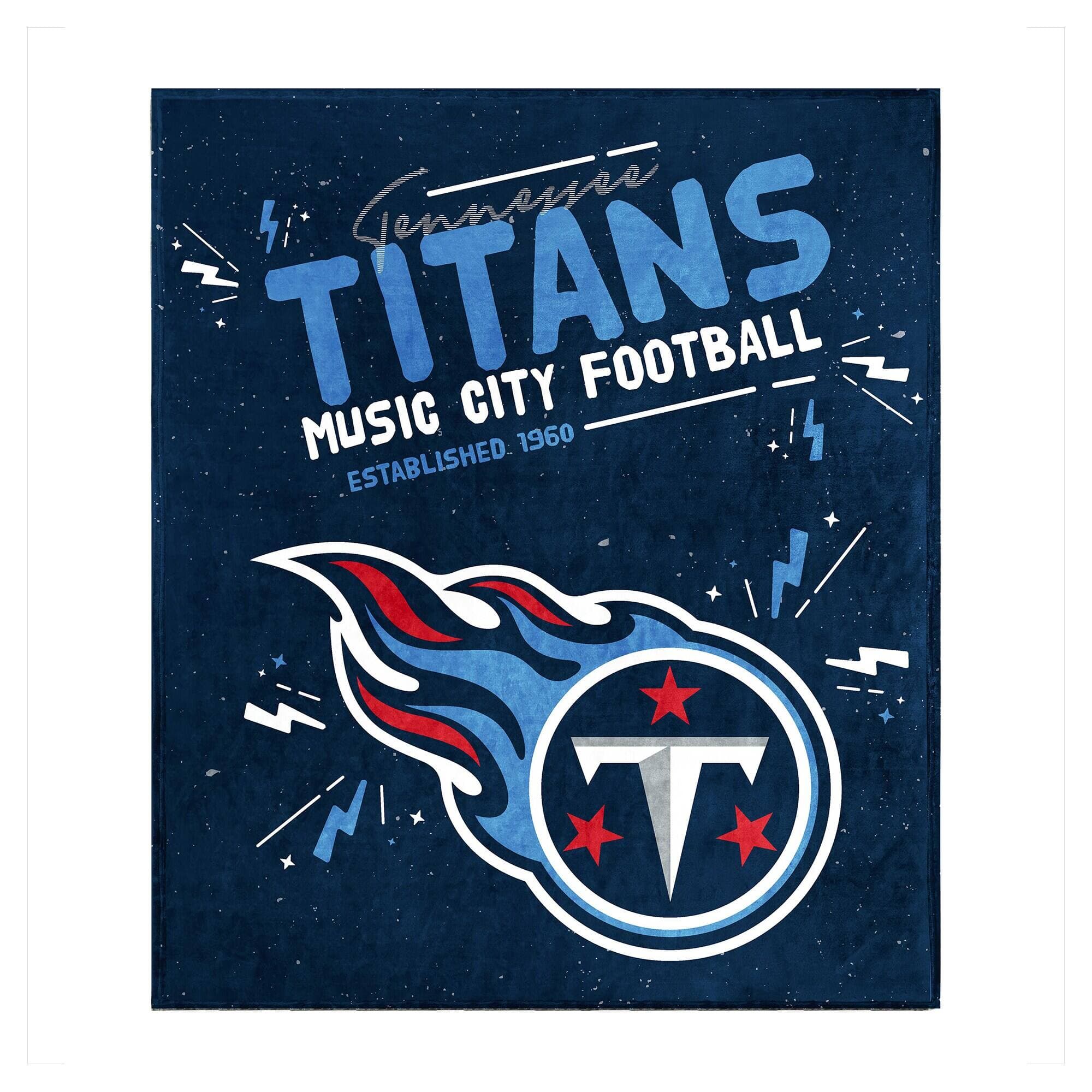 Logo Brands - Tennessee Titans 60" x 70" Plush Throw Blanket - Multicolor