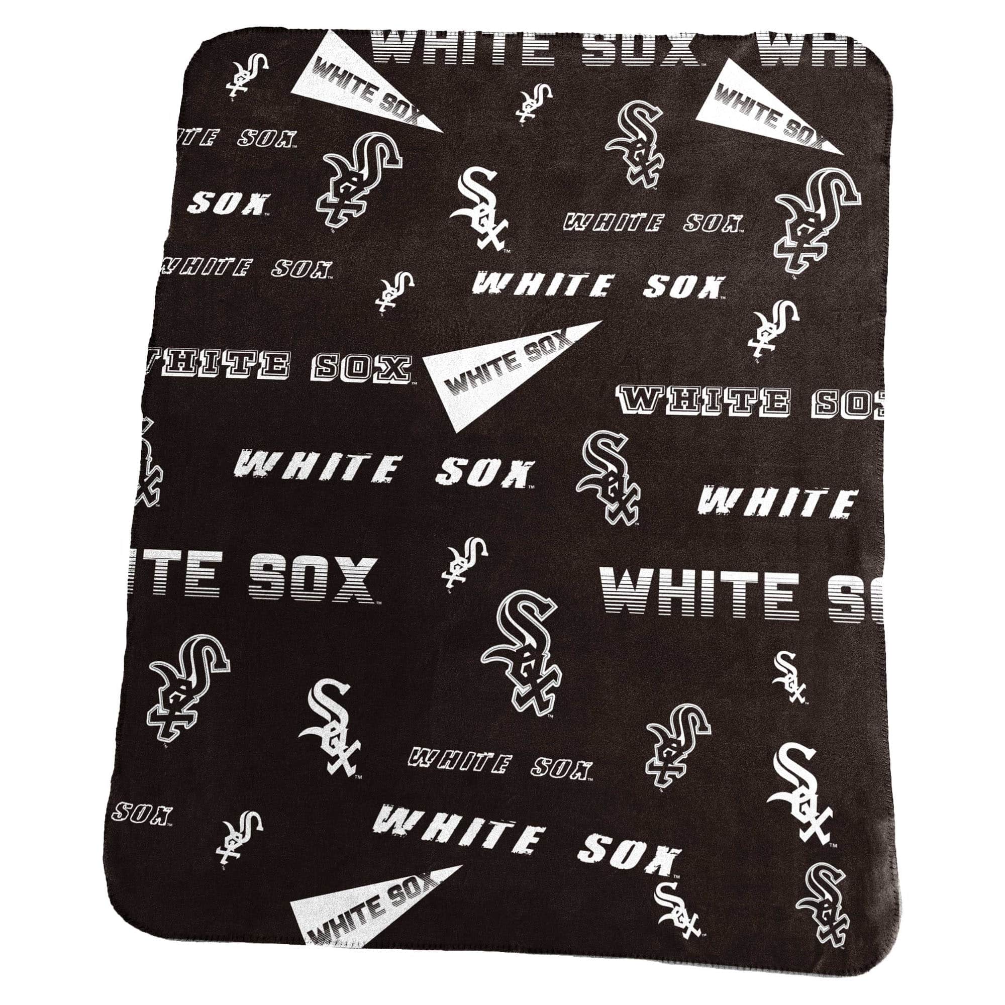 Logo Brands - Chicago White Sox 50" x 60" Classic Fleece Blanket - Multicolor